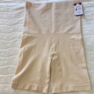 Women’s NWT Shapeware